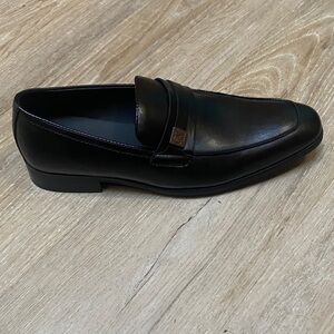Calvin Klein Classic Black Loafers size 10